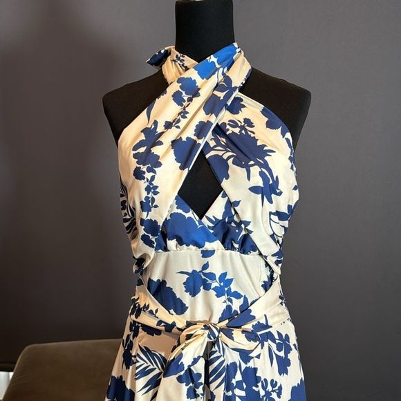 SOLD Women’s Summer Floral Halter Neck Maxi Dress with Ruffles Size L NWOT - Picture 2 of 13